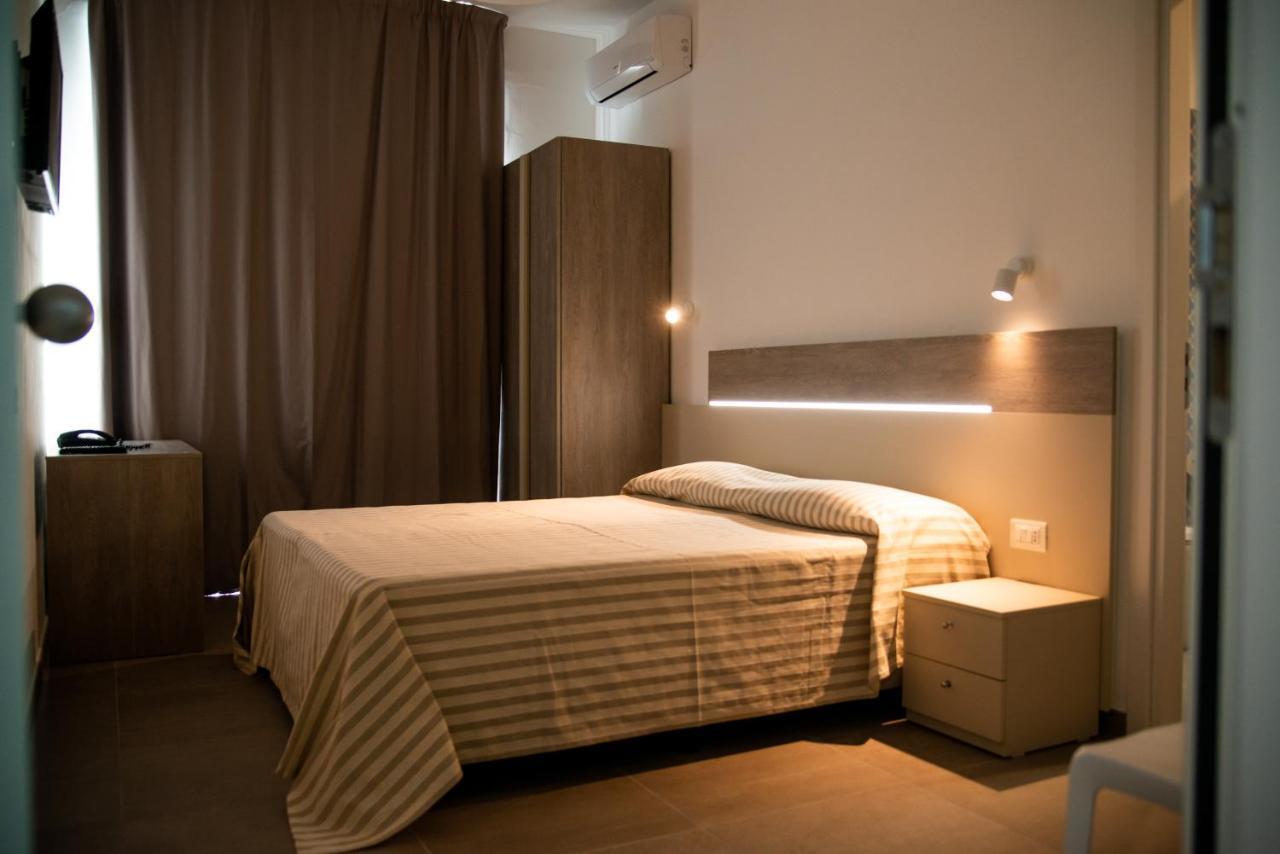 Blu Hotel Pontecagnano Exteriör bild